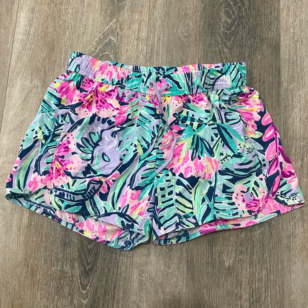 Lilly Pulitzer Runaround shorts
